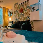 Solyola - Un Pequeno Paraiso En La Costa Del Sol